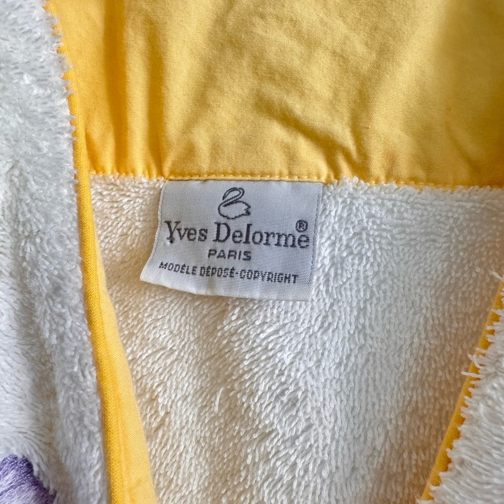 Yves Delorme Paris White Robe with Yellow Trim and Floral Embroidery Sz Med - Picture 7 of 9